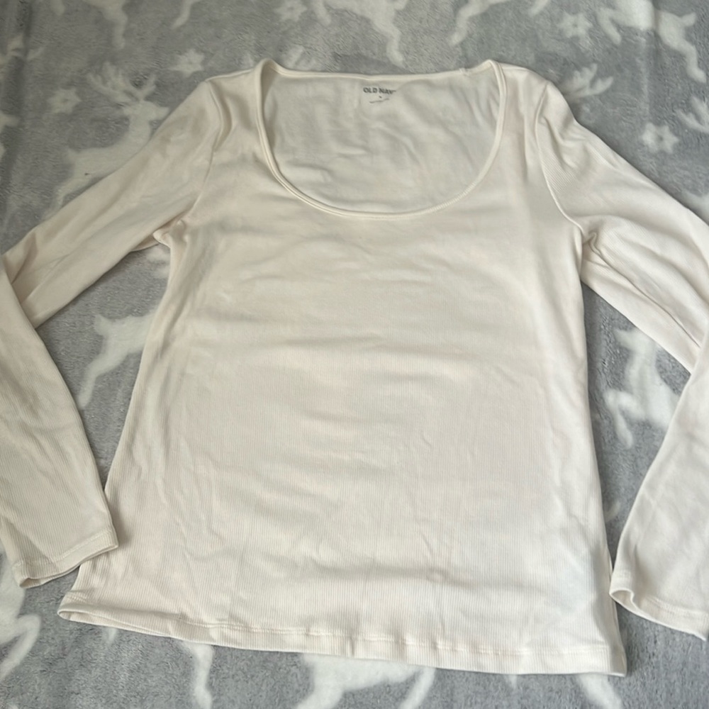 Ribbed long sleeve top